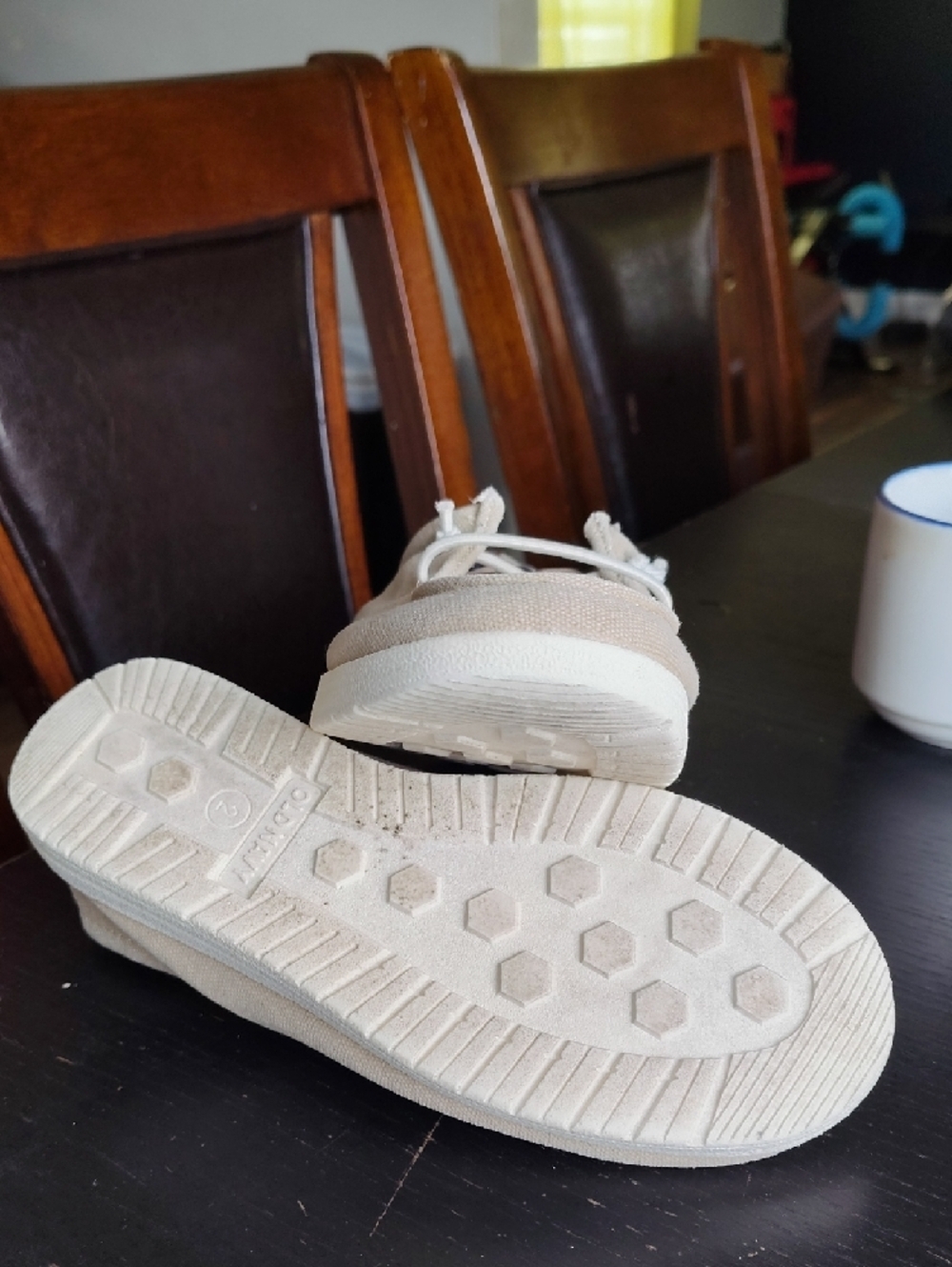 Old Navy Beige Canvas Boat Shoes with Navy Lining and Tan Trim - Picture 5 of 7